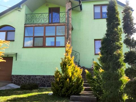 будинок за адресою смт. Рудне, Озерна вул., 8