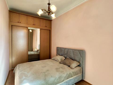 квартира за адресою Івана Франка вул., 20