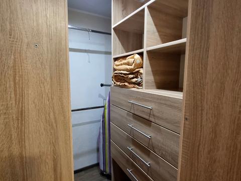квартира по адресу Жулянська ул., 1-Д