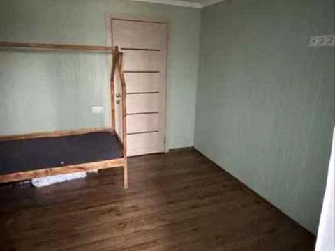 квартира за адресою Ореста Левицького вул. (Академіка Курчатова), 3