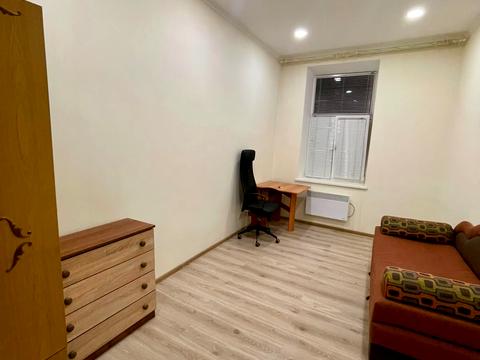 квартира по адресу Джерельная ул., 2б