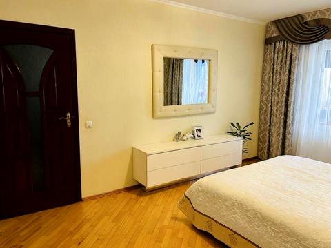 квартира за адресою Петра Григоренка просп., 5