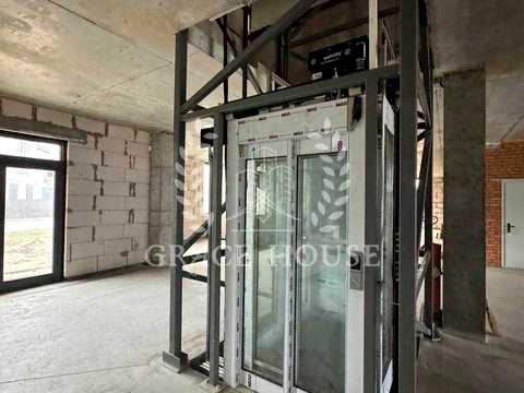 коммерческая по адресу Февральская ул., 1