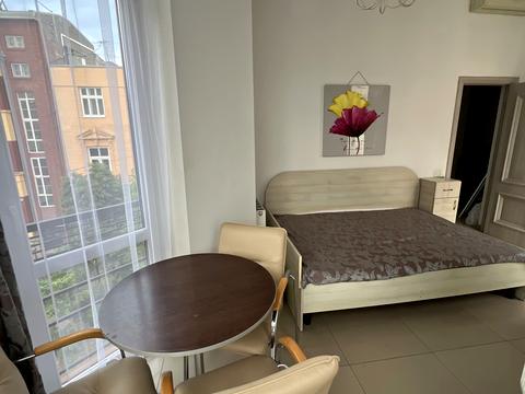 квартира по адресу Пекарская ул., 24