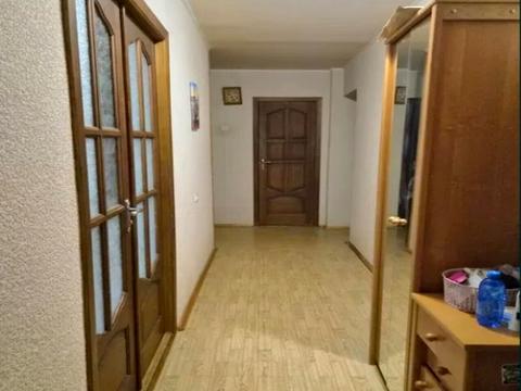 квартира за адресою Автозаводська вул., 7а