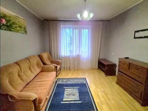 квартира за адресою Автозаводська вул., 7а