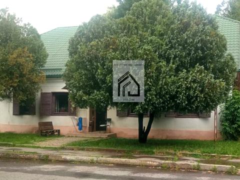 комерційна за адресою Молодіжна, 5