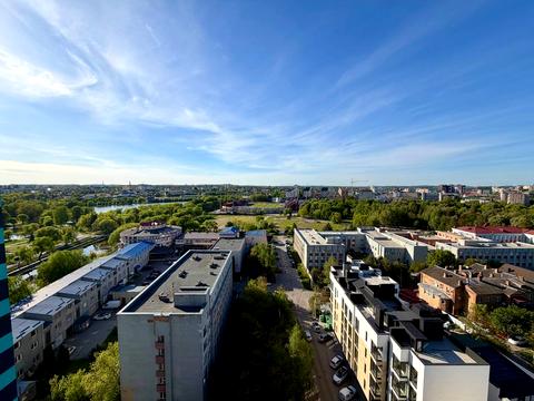 квартира за адресою Степана Бандери вул., 1е