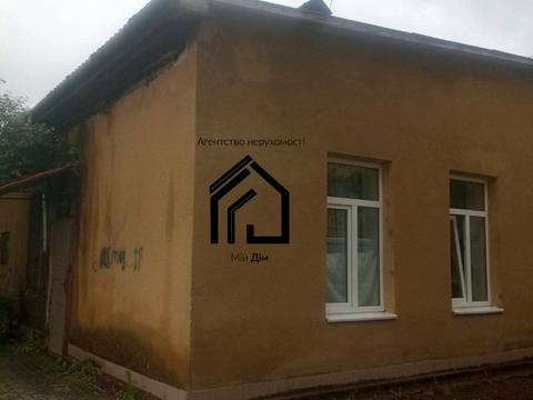 комерційна за адресою Чоп, Вербова, 1