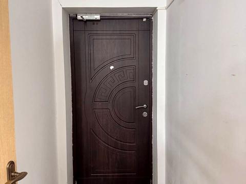комерційна за адресою Романа Шухевича вул. (Курчатова), 6