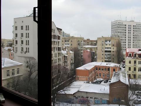квартира за адресою Київ, Князів Острозьких вул. (Московська), 17/2