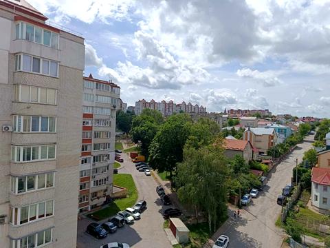 квартира за адресою Коновальця вул., (Будинок 1)
