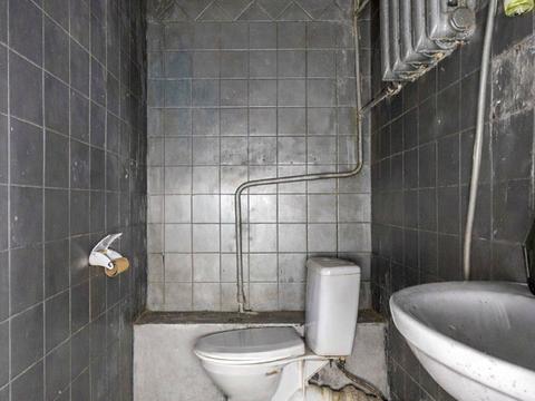 комерційна за адресою Київ, Басейна вул., 9