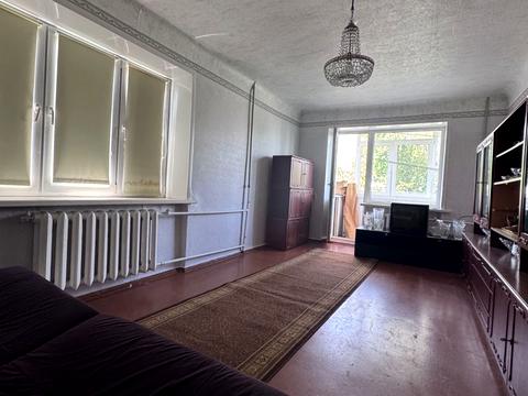 квартира за адресою Пилипа Орлика вул. (Паризької Комуни), 1Б