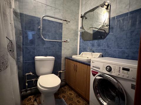 квартира за адресою Пилипа Орлика вул. (Паризької Комуни), 1Б