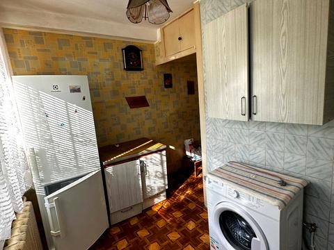 квартира за адресою Космічна вул., 3