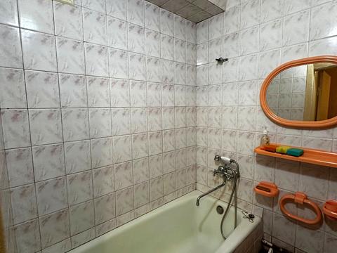 квартира за адресою Космічна вул., 3