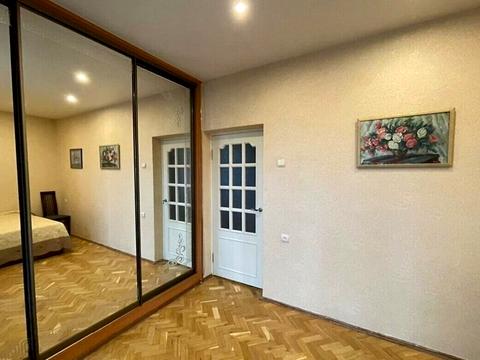 квартира за адресою Панаса Мирного вул., 27