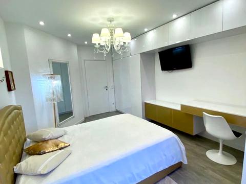 квартира за адресою Університетська вул., 25