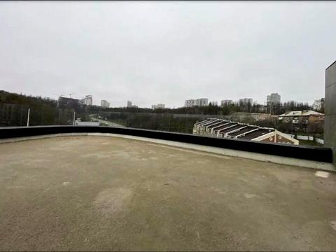 коммерческая по адресу Докучаевская ул., 25