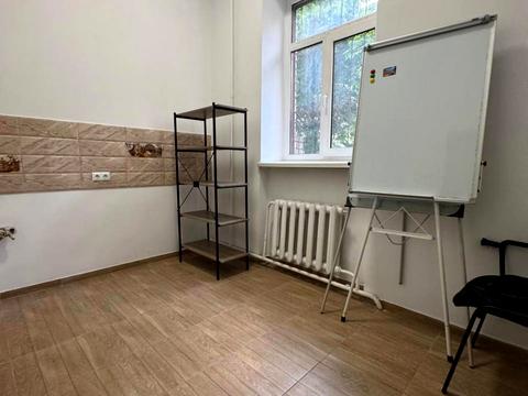 коммерческая по адресу Перфецкого ул., 3