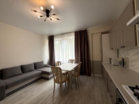 квартира за адресою Ужгород, Золотиста вул., 8