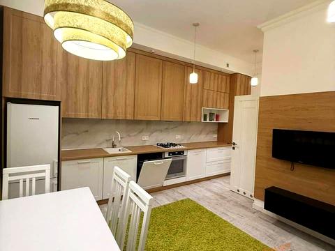 квартира за адресою Омеляна Поповича вул., 7