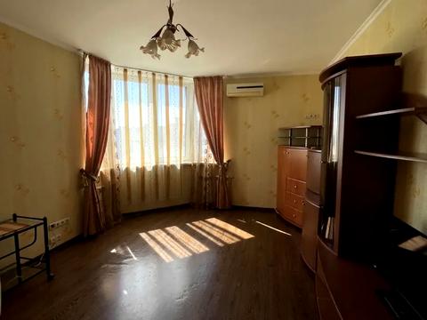 квартира за адресою Бориса Гмирі вул., 4