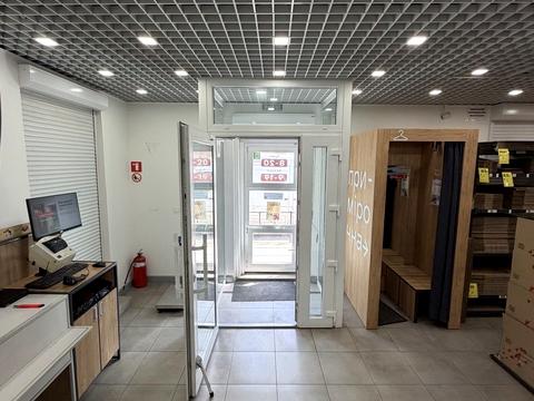 комерційна за адресою Бориса Тена вул., 9