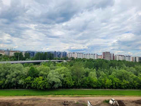 комерційна за адресою Надрічна вул., 4а