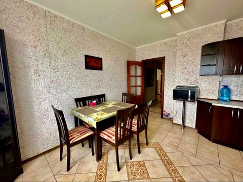 квартира за адресою Володимира Савченка вул. (Бєлінського), 18б