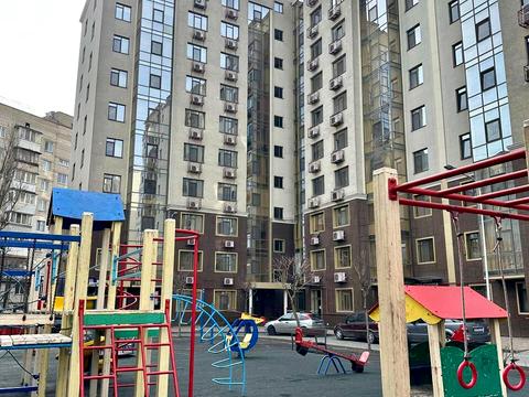 квартира за адресою Олексія Вадатурського вул. (Маршала Малиновського), 18б