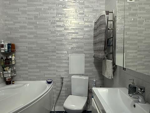 квартира по адресу Степана Бандери ул., 40/2ж