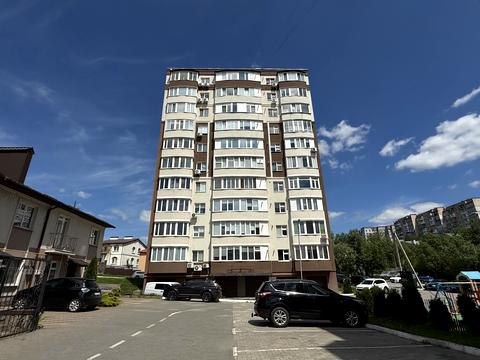 квартира по адресу Степана Бандери ул., 40/2ж