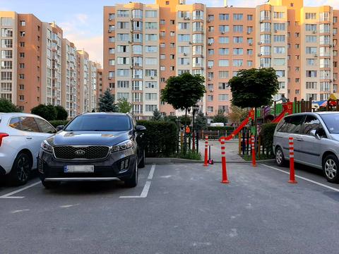 квартира за адресою Героїв Небесної Сотні просп., (просп. Небесної Сотні, 26/23)