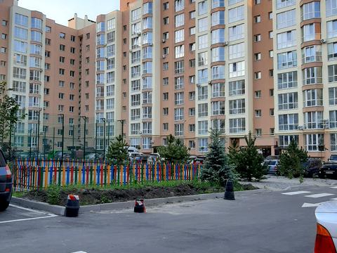 квартира за адресою Героїв Небесної Сотні просп., (просп. Небесної Сотні, 26/23)