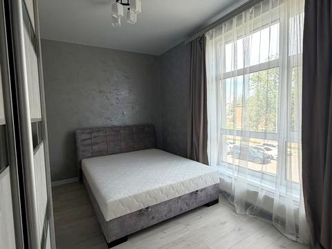 квартира за адресою Володимира Івасюка вул., 2-Б