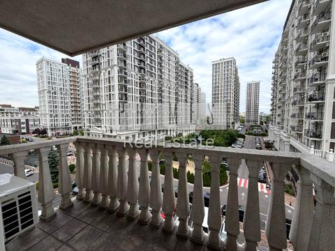 квартира за адресою Михайла Максимовича вул. (Онуфрія Трутенка), 28-Б