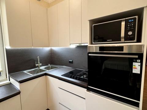 квартира за адресою Митрофана Довнар-Запольського вул., 4