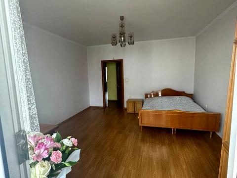 квартира за адресою Тролейбусна вул., 26