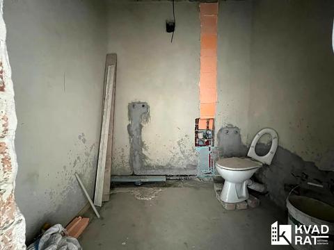 квартира за адресою Берегова вул., 18