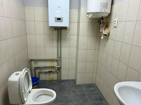 коммерческая по адресу Болгарська, 10Б