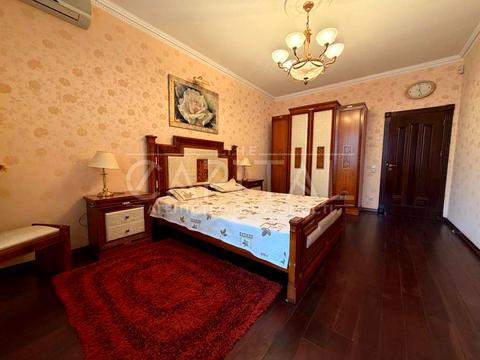 квартира за адресою Володимира Івасюка просп. (Героїв Сталінграду), 4
