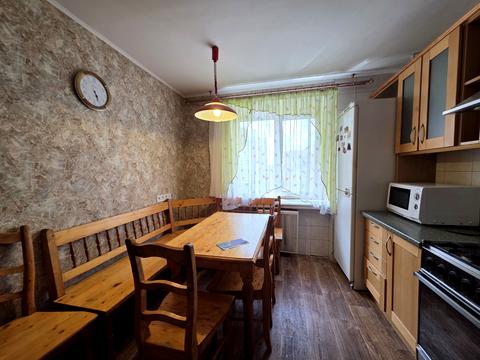 квартира за адресою Київ, Всеволода Нестайка вул. (Олександра Мильчакова), 3