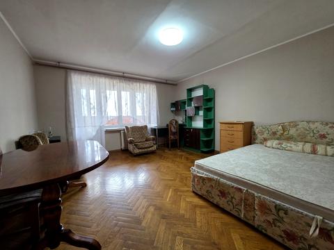 квартира за адресою Київ, Всеволода Нестайка вул. (Олександра Мильчакова), 3