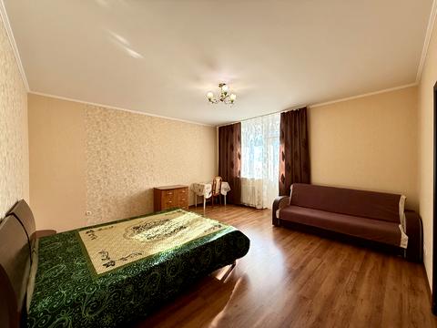 квартира за адресою Бориса Гмирі вул., 8-Б
