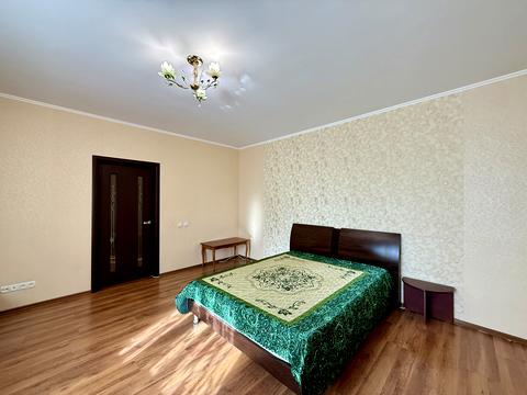 квартира за адресою Бориса Гмирі вул., 8-Б