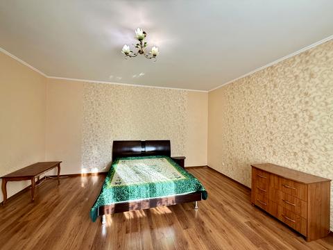 квартира за адресою Бориса Гмирі вул., 8-Б