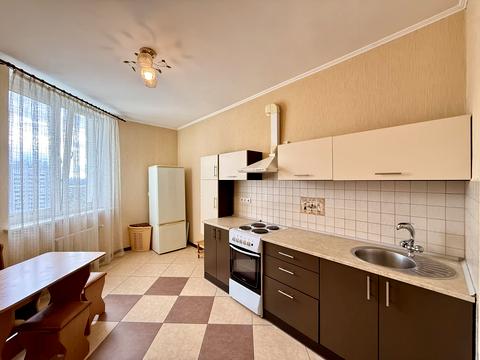 квартира за адресою Бориса Гмирі вул., 8-Б
