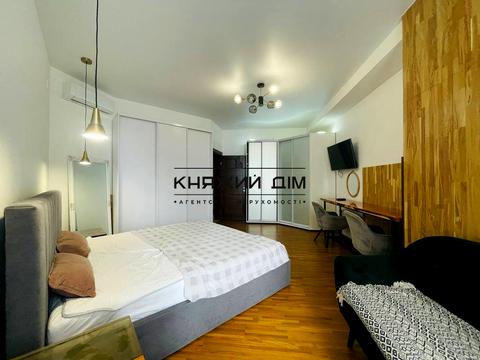 квартира по адресу Василия Тютюнника ул. (Анрі Барбюса), 37/1